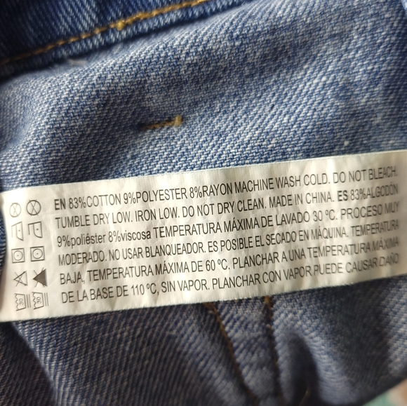 NWT Forever 21 Denim Belted Mini Skirt - Picture 7 of 10